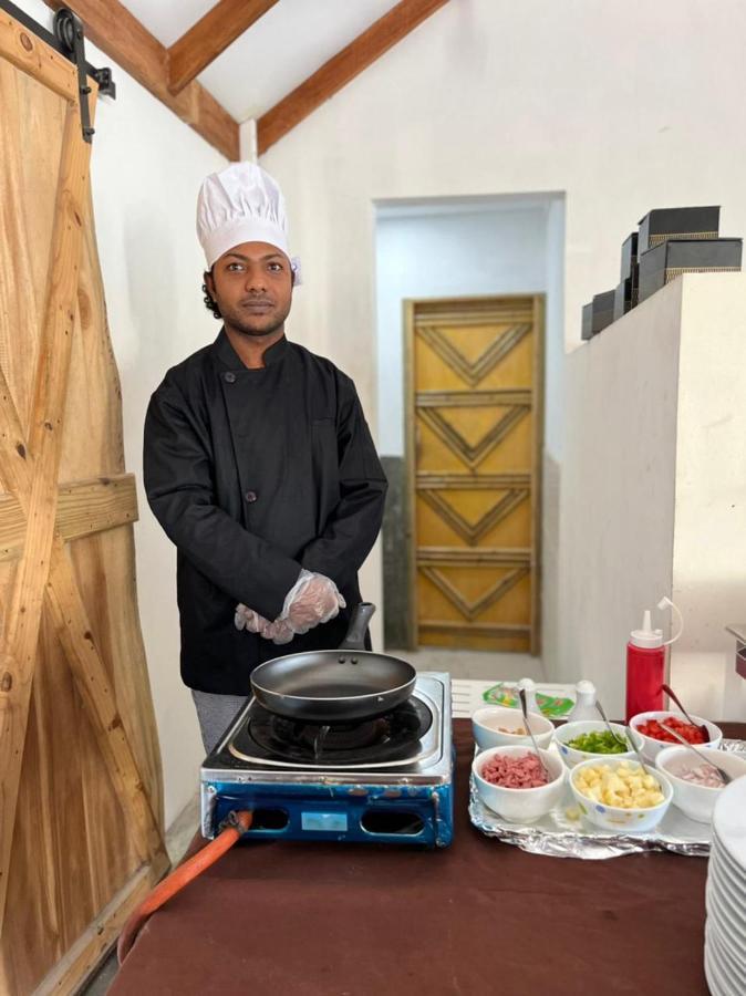 Rasdhoo Stay 中国酒店 中国餐厅 Vx Gsundindi Exteriér fotografie